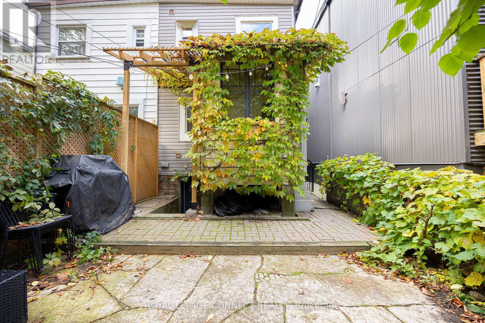 Bsmt - 389 Ashdale Avenue, Toronto, Ontario  M4L 2Z3 - Photo 16 - E12505544