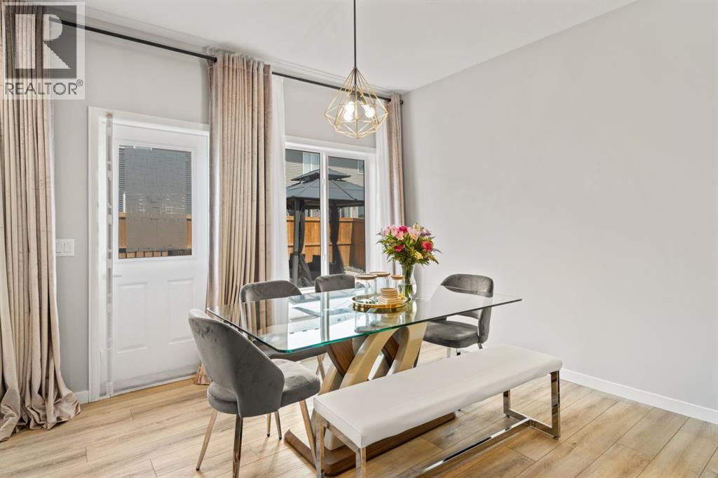 104 Carringsby Manor Nw, Calgary, Alberta  T3P 1T6 - Photo 15 - A2248269