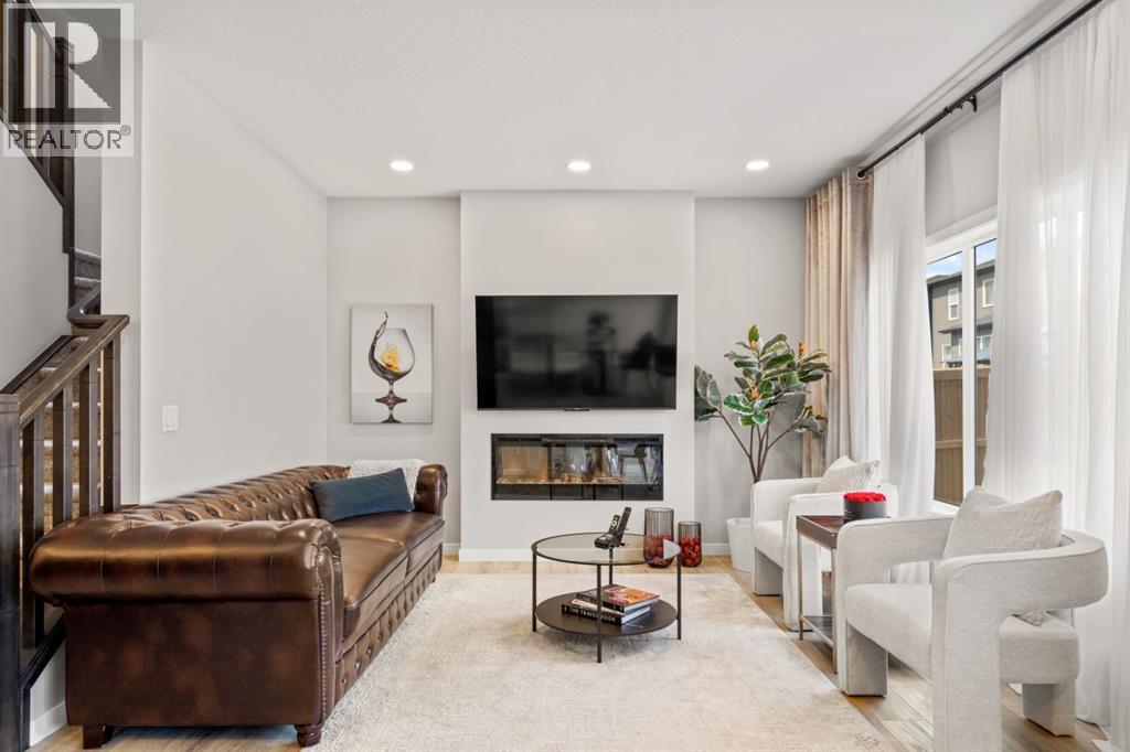 104 Carringsby Manor Nw, Calgary, Alberta  T3P 1T6 - Photo 6 - A2248269