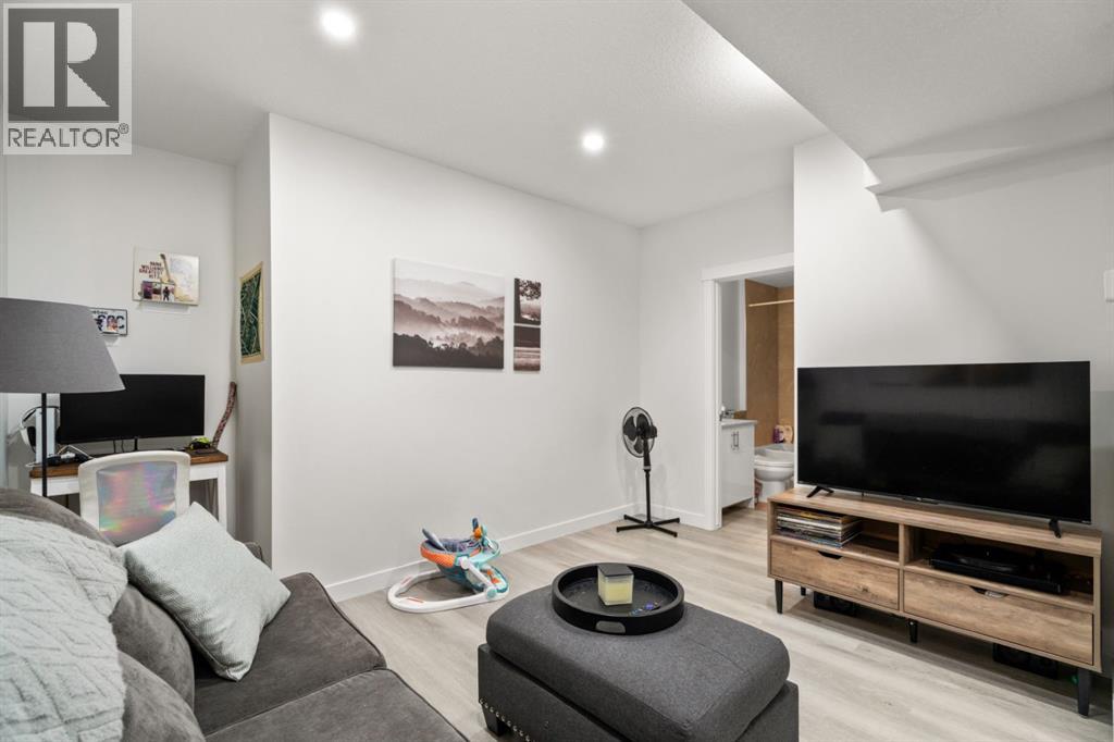 104 Carringsby Manor Nw, Calgary, Alberta  T3P 1T6 - Photo 39 - A2248269