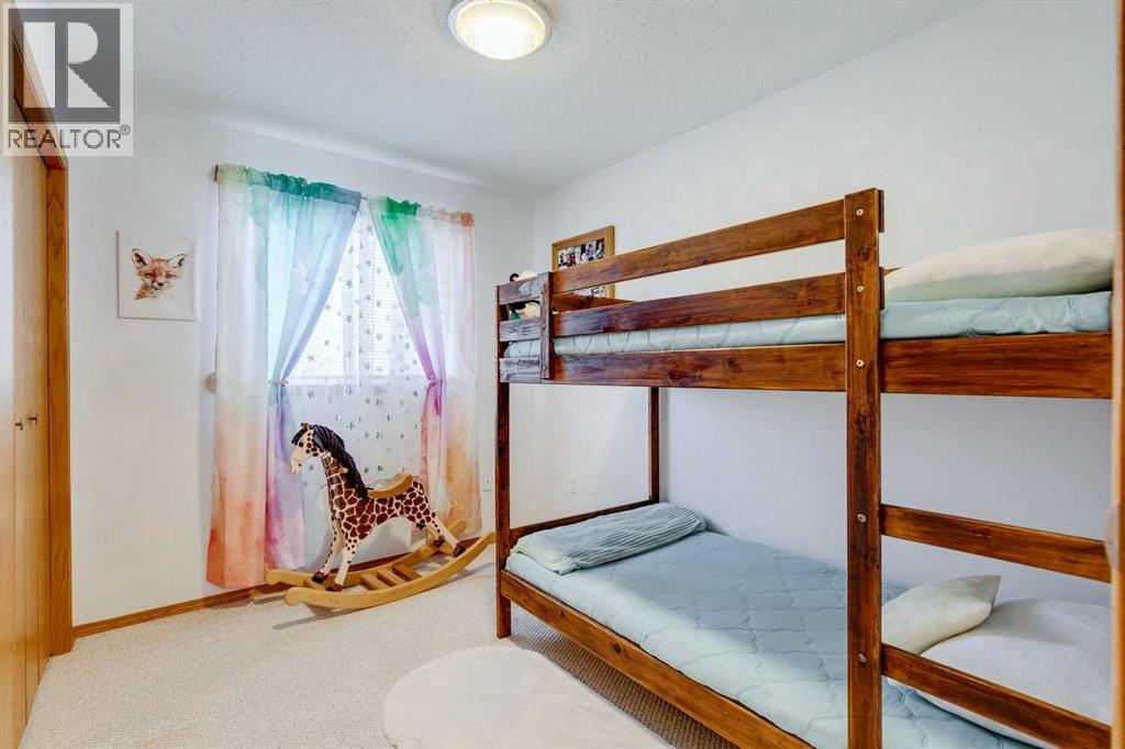 18 Cambridge Drive, Carbon, Alberta  T0M 0L0 - Photo 20 - A2257816