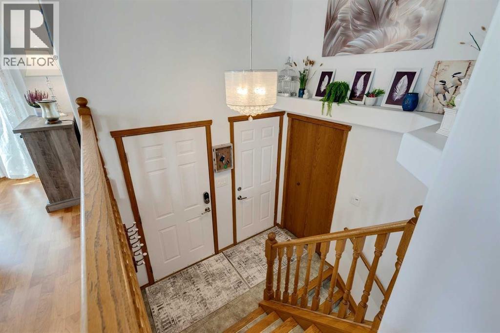 18 Cambridge Drive, Carbon, Alberta  T0M 0L0 - Photo 23 - A2257816