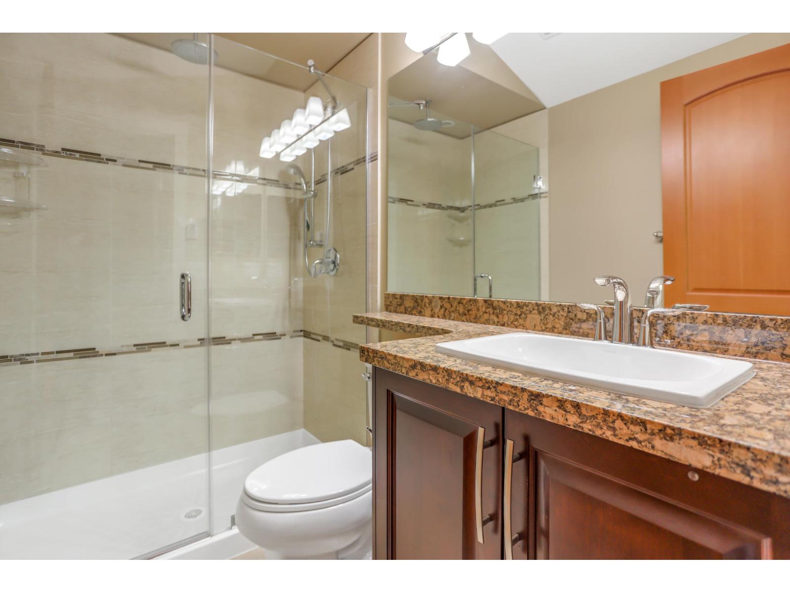 561 8258 207a Street, Langley, British Columbia  V2Y 0N4 - Photo 15 - R3064217