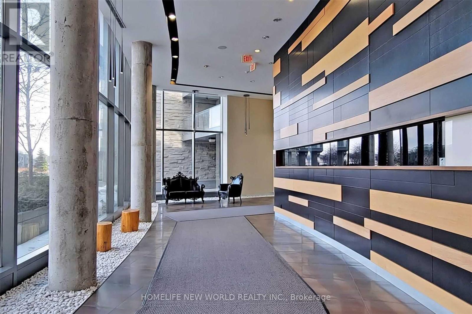 911 - 253 South Park Road, Markham, Ontario  L3T 0B4 - Photo 3 - N12505570