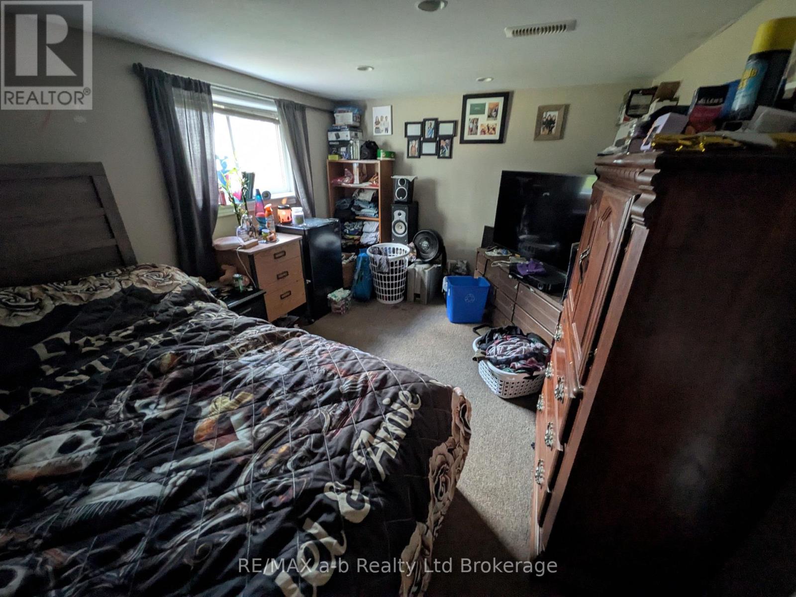 52 Earle Street, Tillsonburg, Ontario  N4G 2M4 - Photo 19 - X12505582