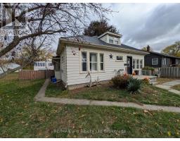 52 EARLE STREET, Tillsonburg, Ontario