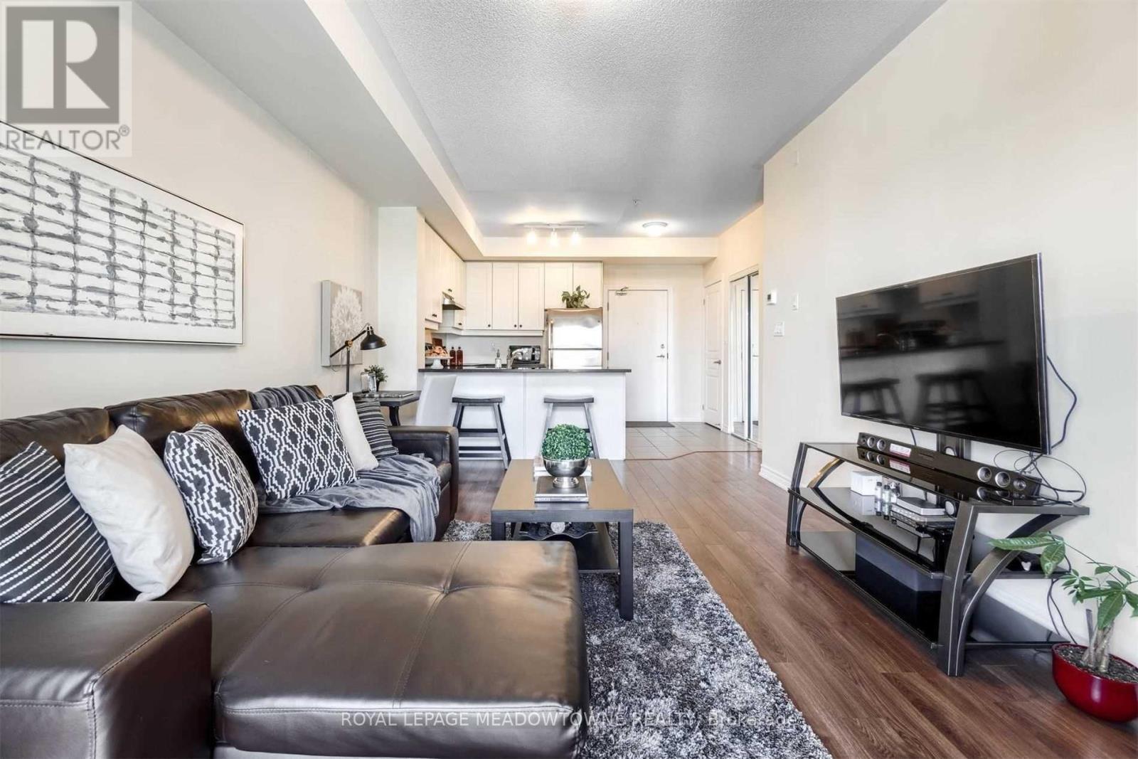 324 - 570 Lolita Gardens, Mississauga, Ontario  L5A 0A1 - Photo 15 - W12505498