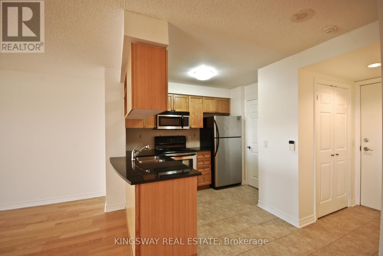 804 - 2391 Central Park Drive, Oakville, Ontario  L6H 0E4 - Photo 4 - W12505502