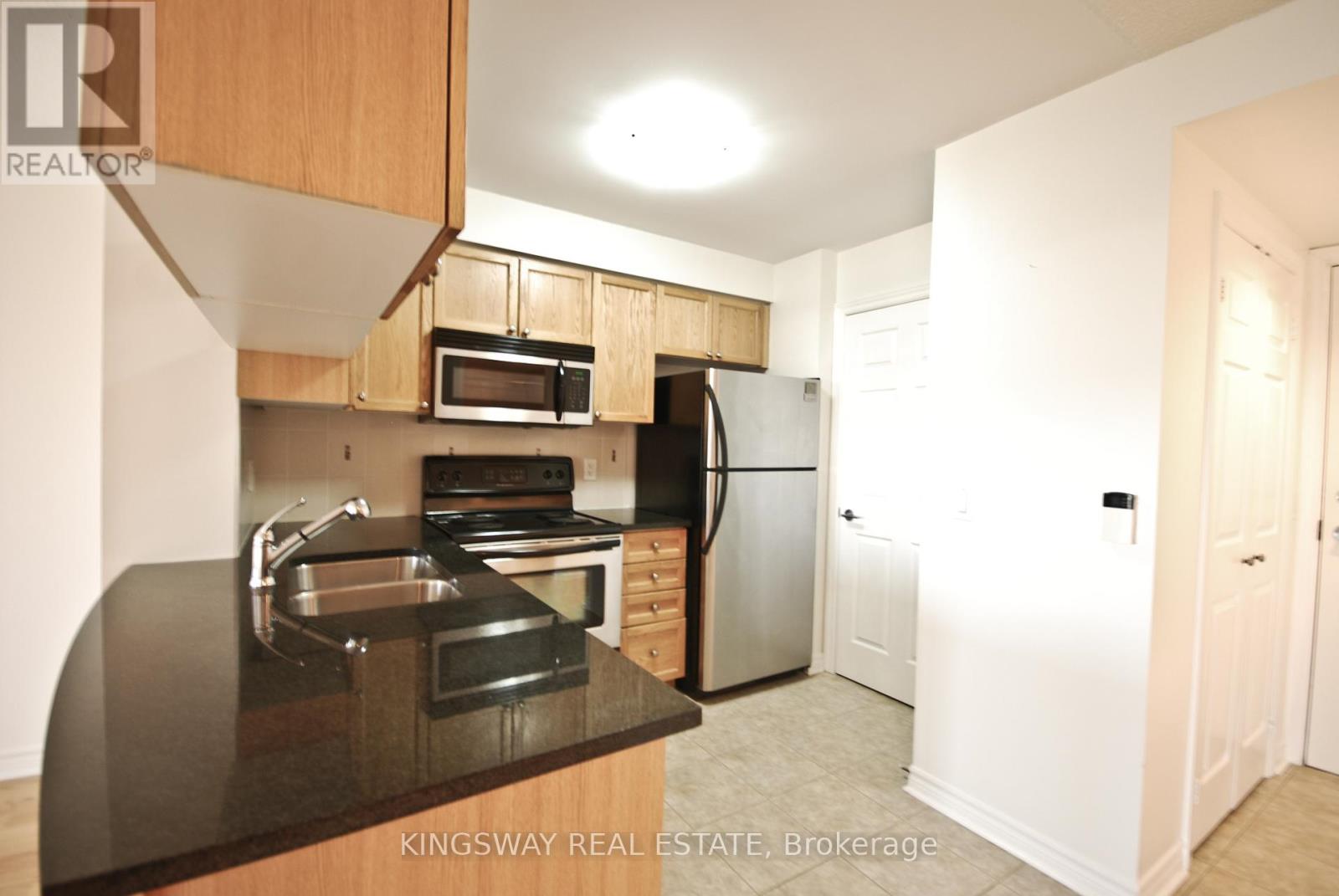 804 - 2391 Central Park Drive, Oakville, Ontario  L6H 0E4 - Photo 5 - W12505502