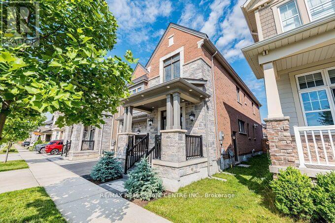 323 Harold Dent Trail, Oakville, Ontario  L6M 1R3 - Photo 2 - W12505532