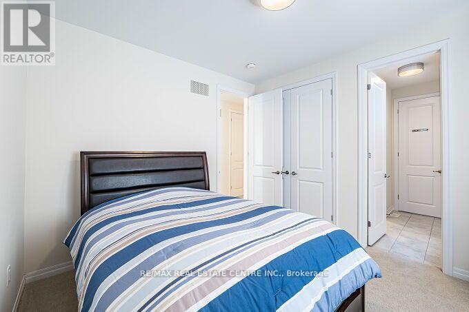 323 Harold Dent Trail, Oakville, Ontario  L6M 1R3 - Photo 35 - W12505532