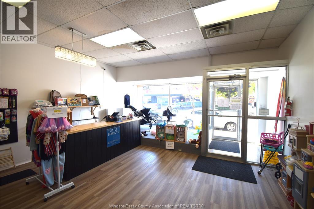 30 Erie St. N, Leamington, Ontario  N8H 2Z3 - Photo 7 - 25027893