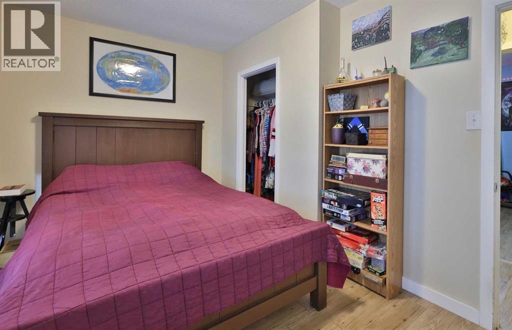 5611 53 Avenue, Camrose, Alberta  T4V 4P7 - Photo 19 - A2266378