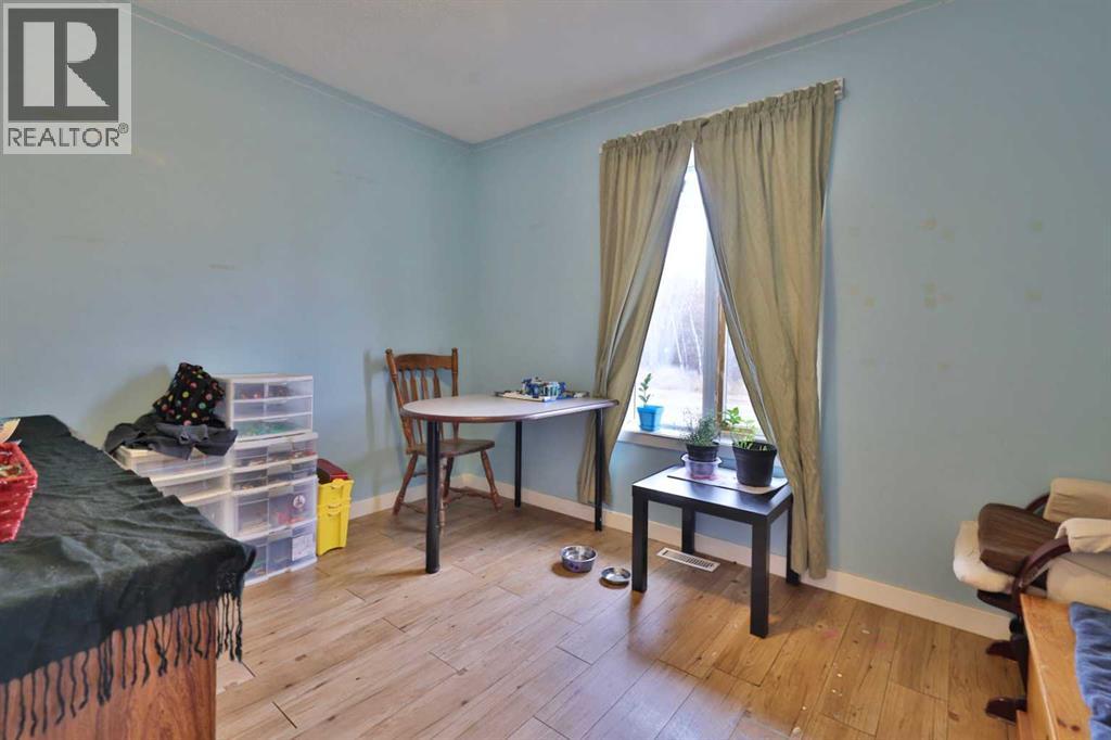 5611 53 Avenue, Camrose, Alberta  T4V 4P7 - Photo 22 - A2266378