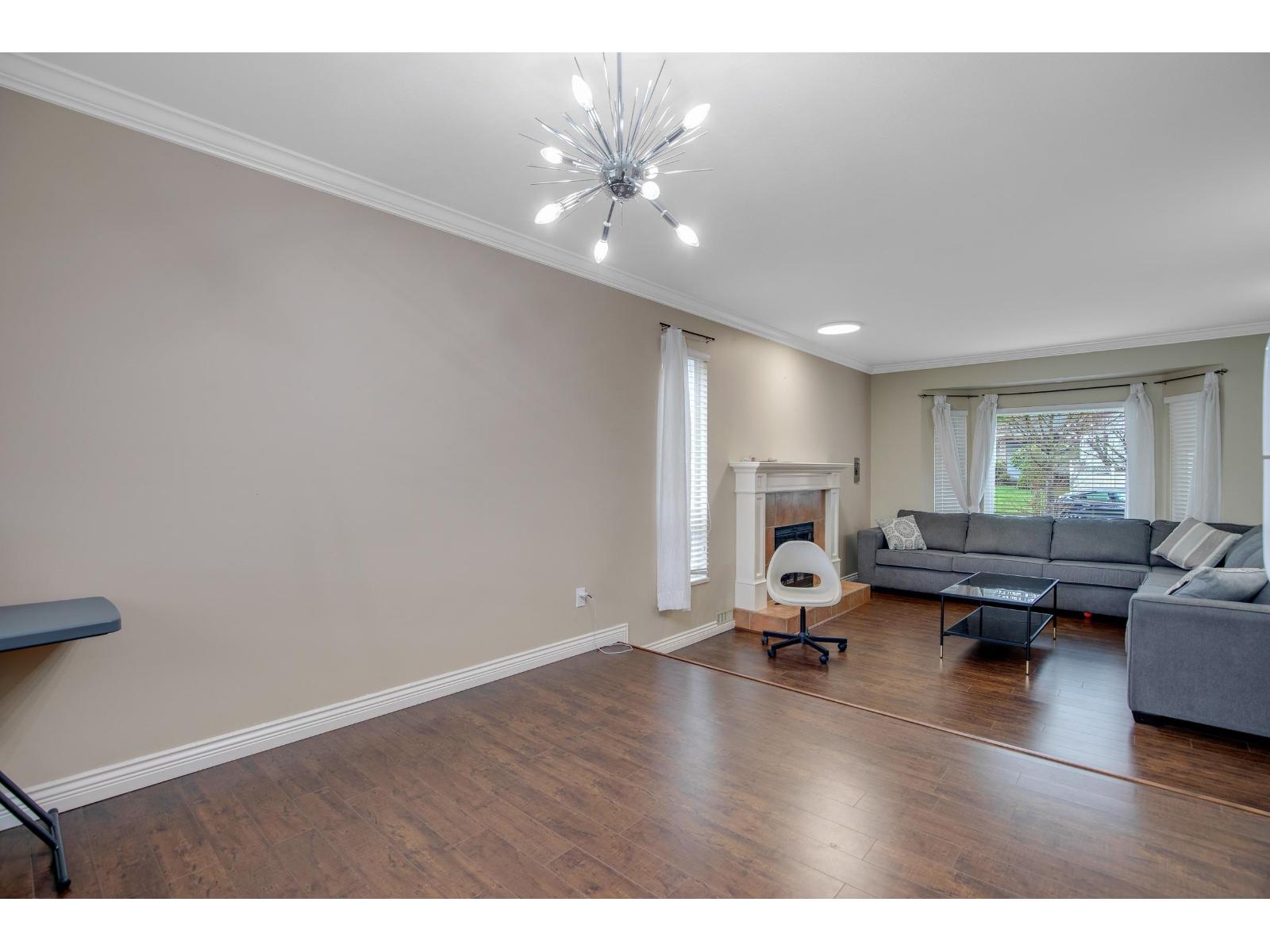 6960 143a Street, Surrey, British Columbia  V3W 0E3 - Photo 11 - R3051049