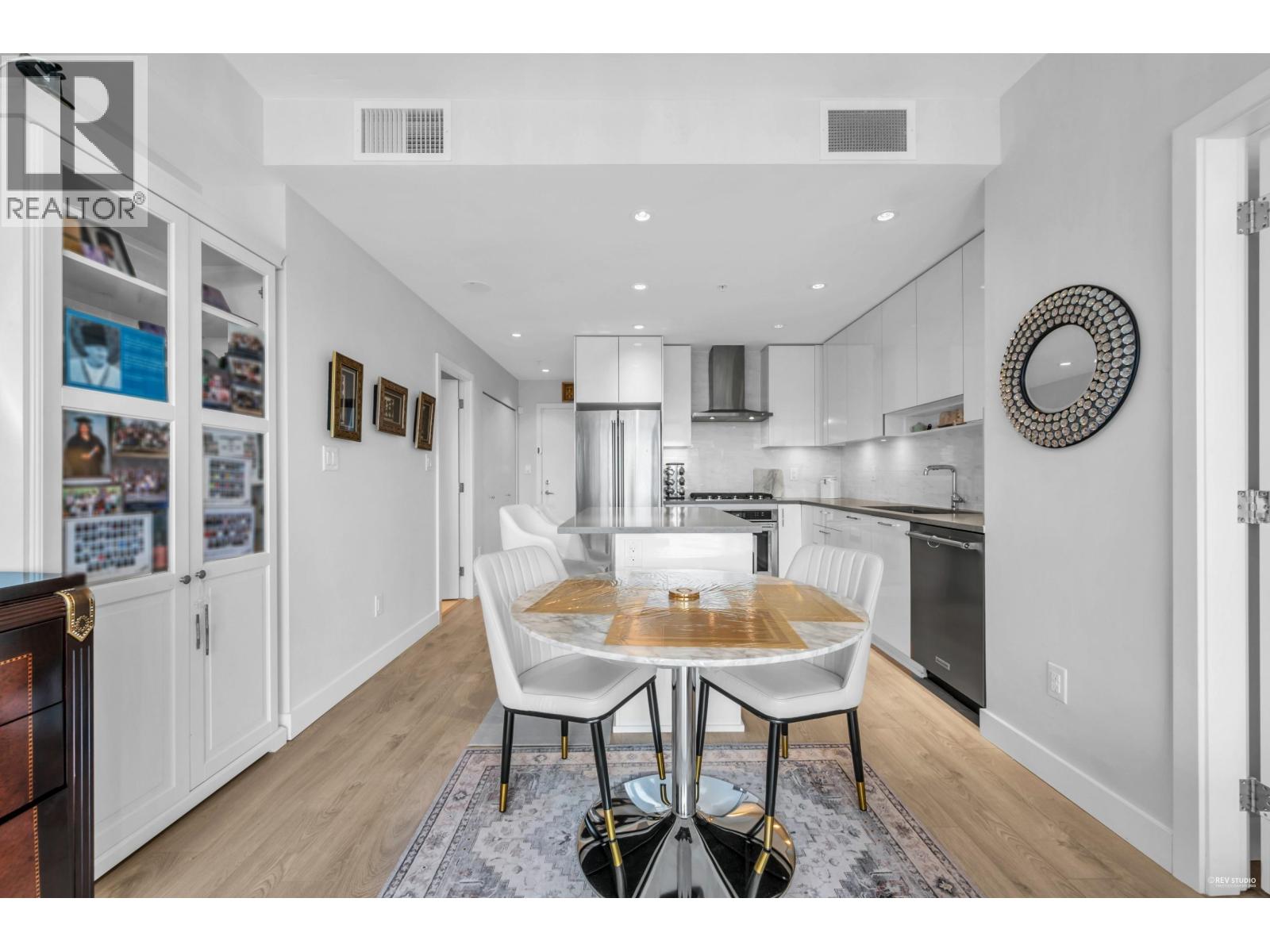 1207 1788 Gilmore Avenue, Burnaby, British Columbia  V5C 0L5 - Photo 14 - R3064235