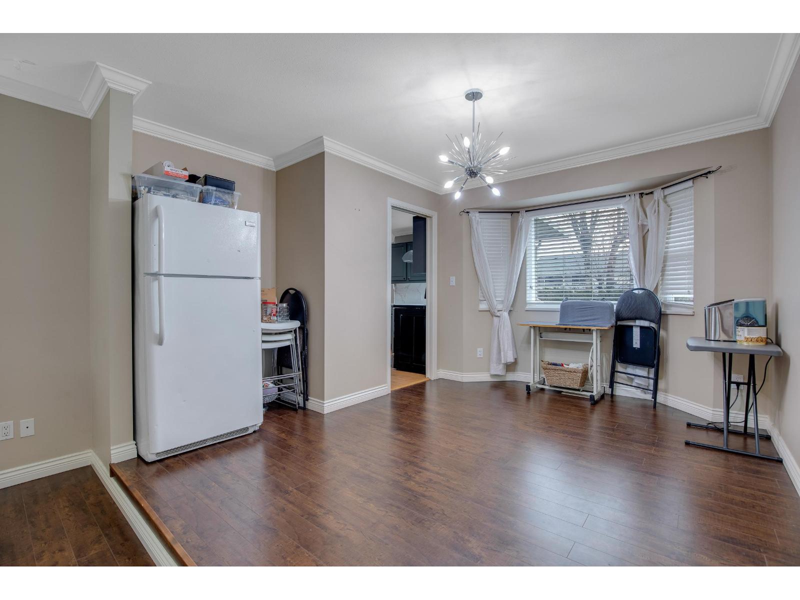 6960 143a Street, Surrey, British Columbia  V3W 0E3 - Photo 8 - R3051049