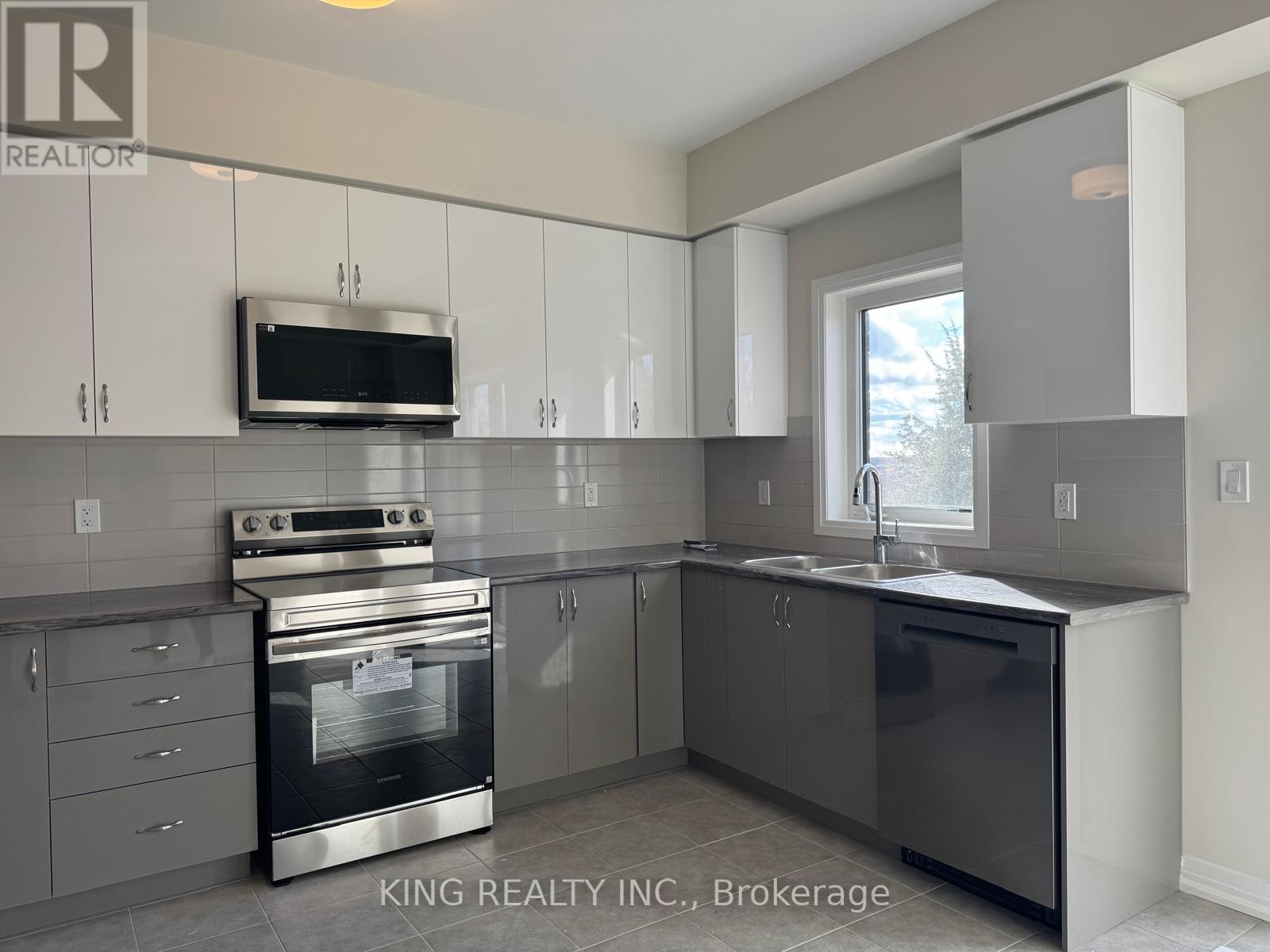 38 - 660 Colborne Street W, Brantford, Ontario  N3T 5L5 - Photo 5 - X12505492