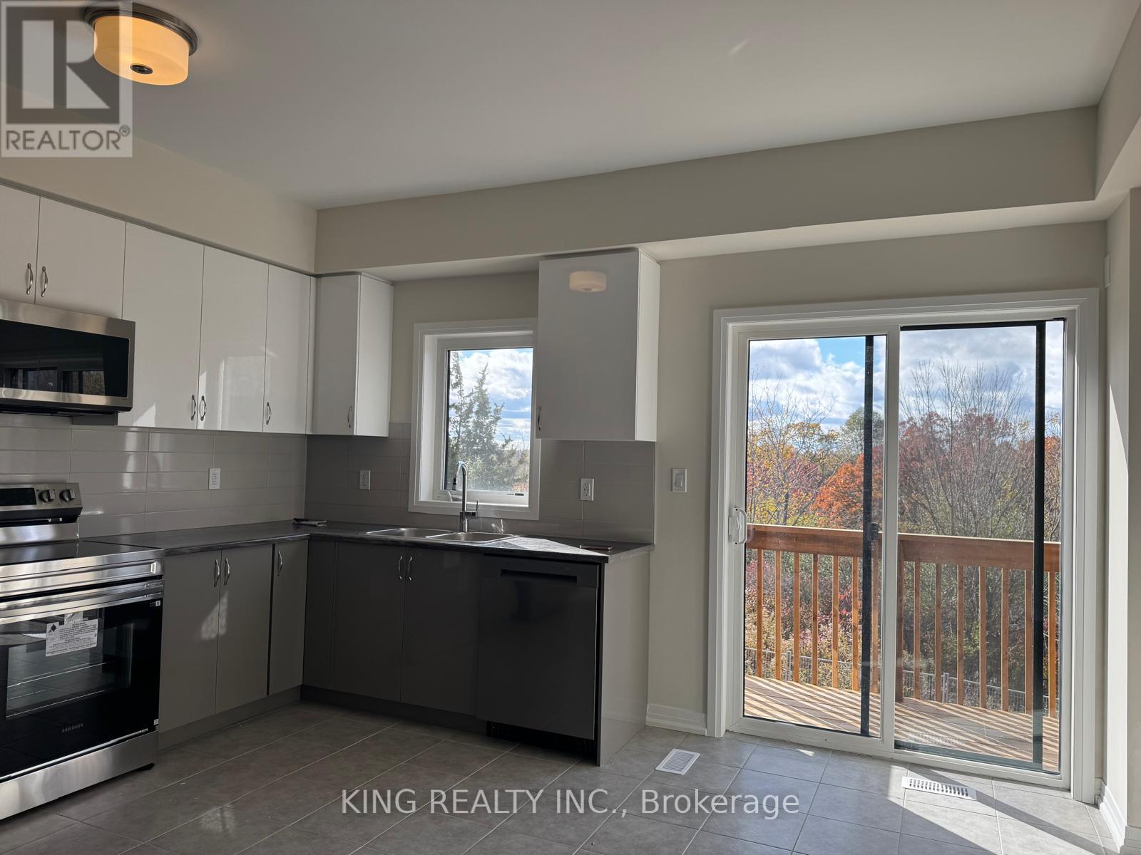 38 - 660 Colborne Street W, Brantford, Ontario  N3T 5L5 - Photo 6 - X12505492