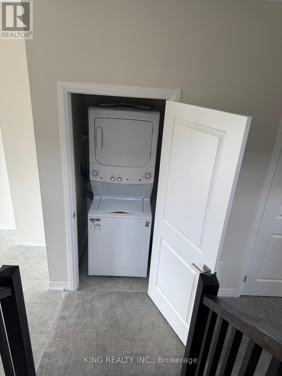 38 - 660 Colborne Street W, Brantford, Ontario  N3T 5L5 - Photo 9 - X12505492