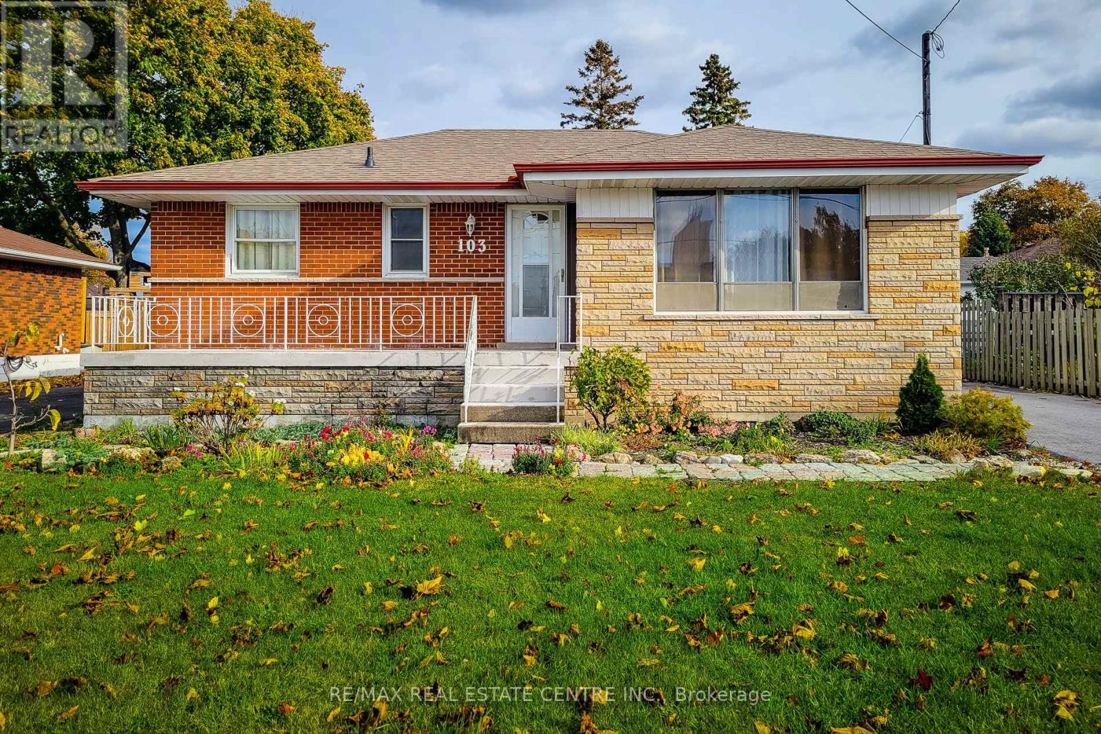 103 EAST 45TH STREET, hamilton (sunninghill), Ontario