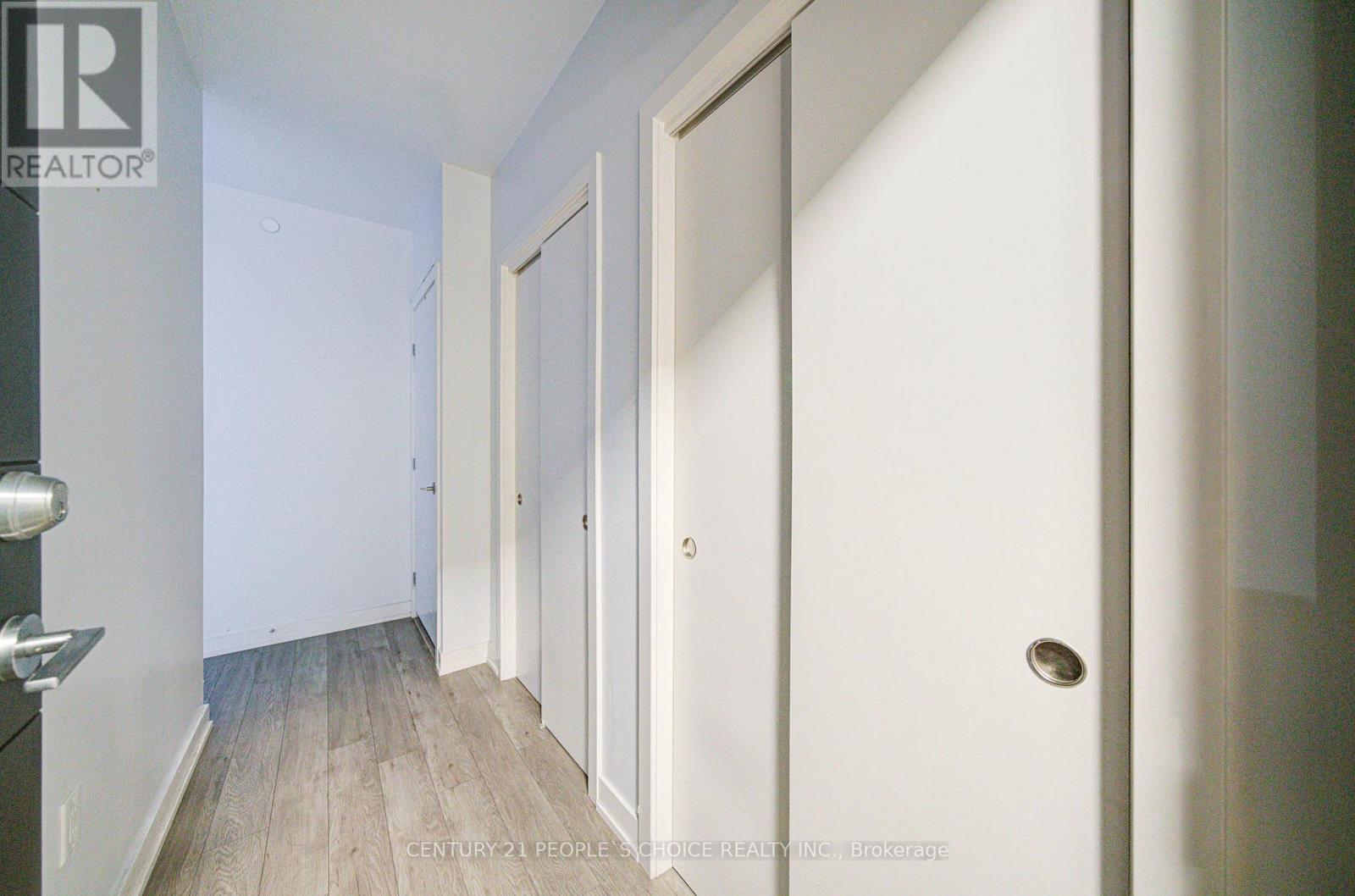 401 - 212 King William Street, Hamilton, Ontario  L8R 0A7 - Photo 9 - X12505558