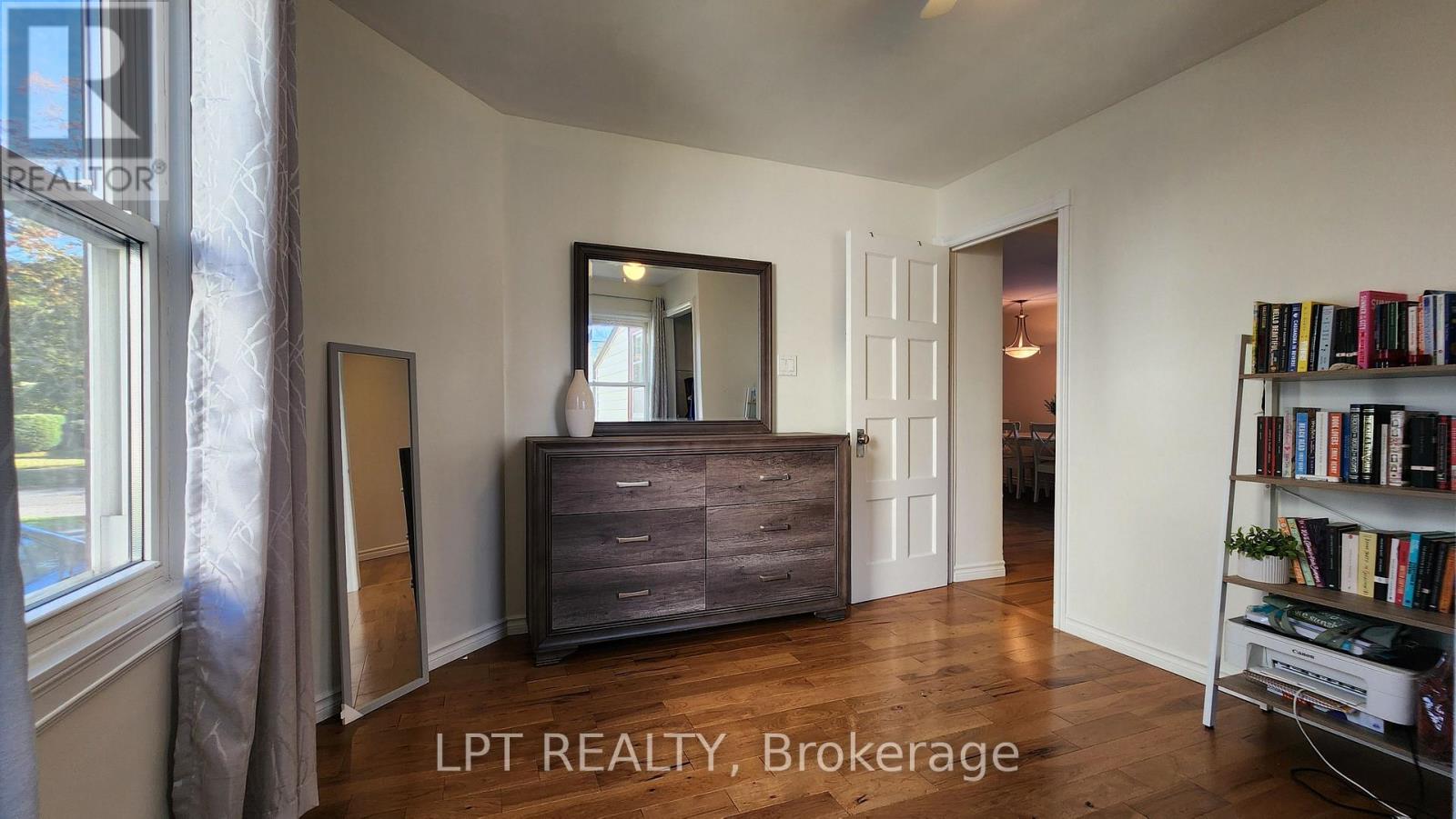 772 Duffus Street, Peterborough, Ontario  K9J 4K4 - Photo 9 - X12505562