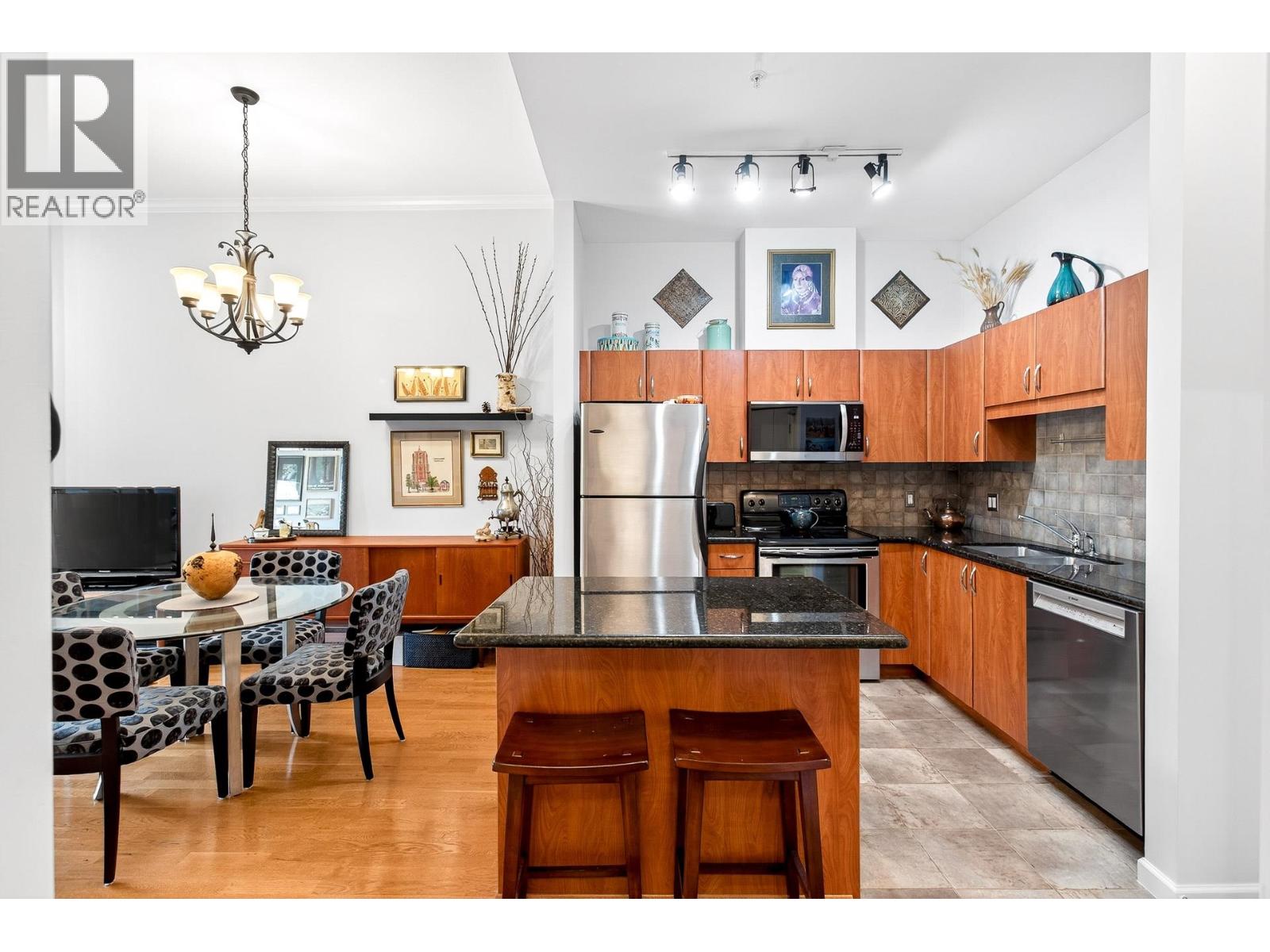 415 285 Newport Drive Drive, Port Moody, British Columbia  V3H 5J6 - Photo 6 - R3063593