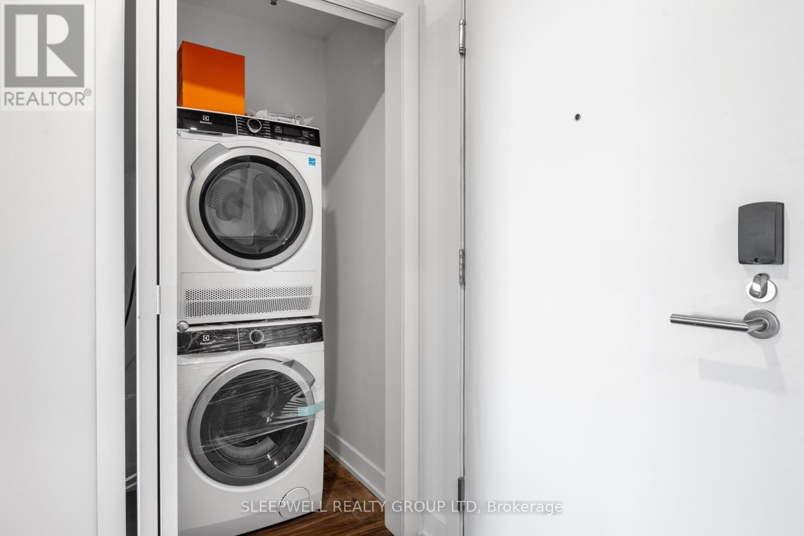 410 - 1354 Carling Avenue, Ottawa, Ontario  K1Z 7L5 - Photo 14 - X12505592