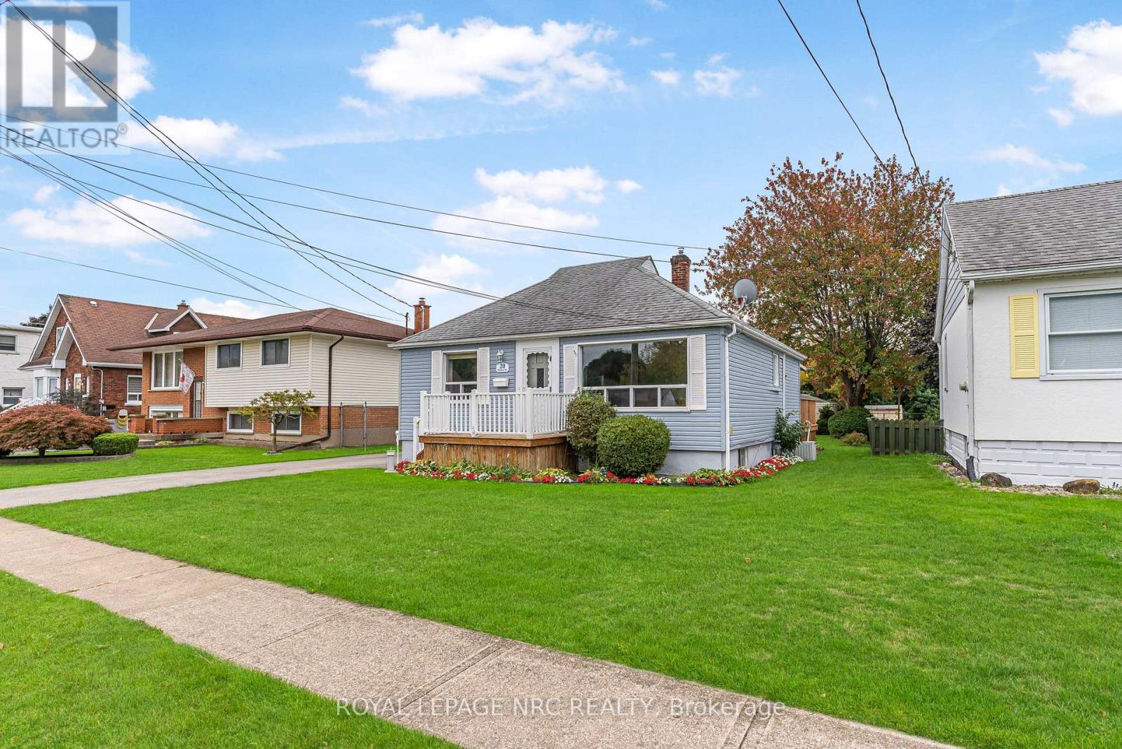 20 Helen Street, Port Colborne, Ontario  L3K 3N9 - Photo 3 - X12505596