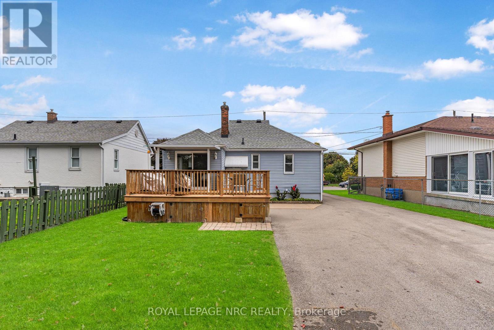 20 Helen Street, Port Colborne, Ontario  L3K 3N9 - Photo 30 - X12505596