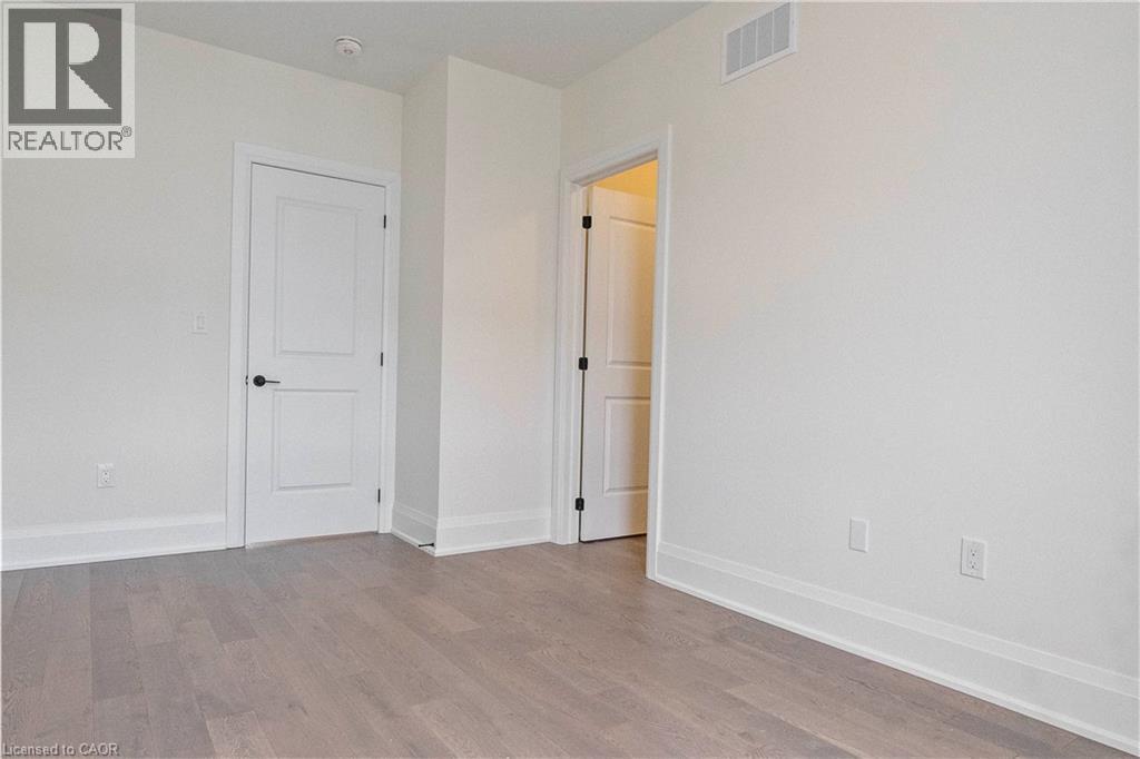 138 East Street Unit# 2, Oakville, Ontario  L6L 0H9 - Photo 42 - 40785404