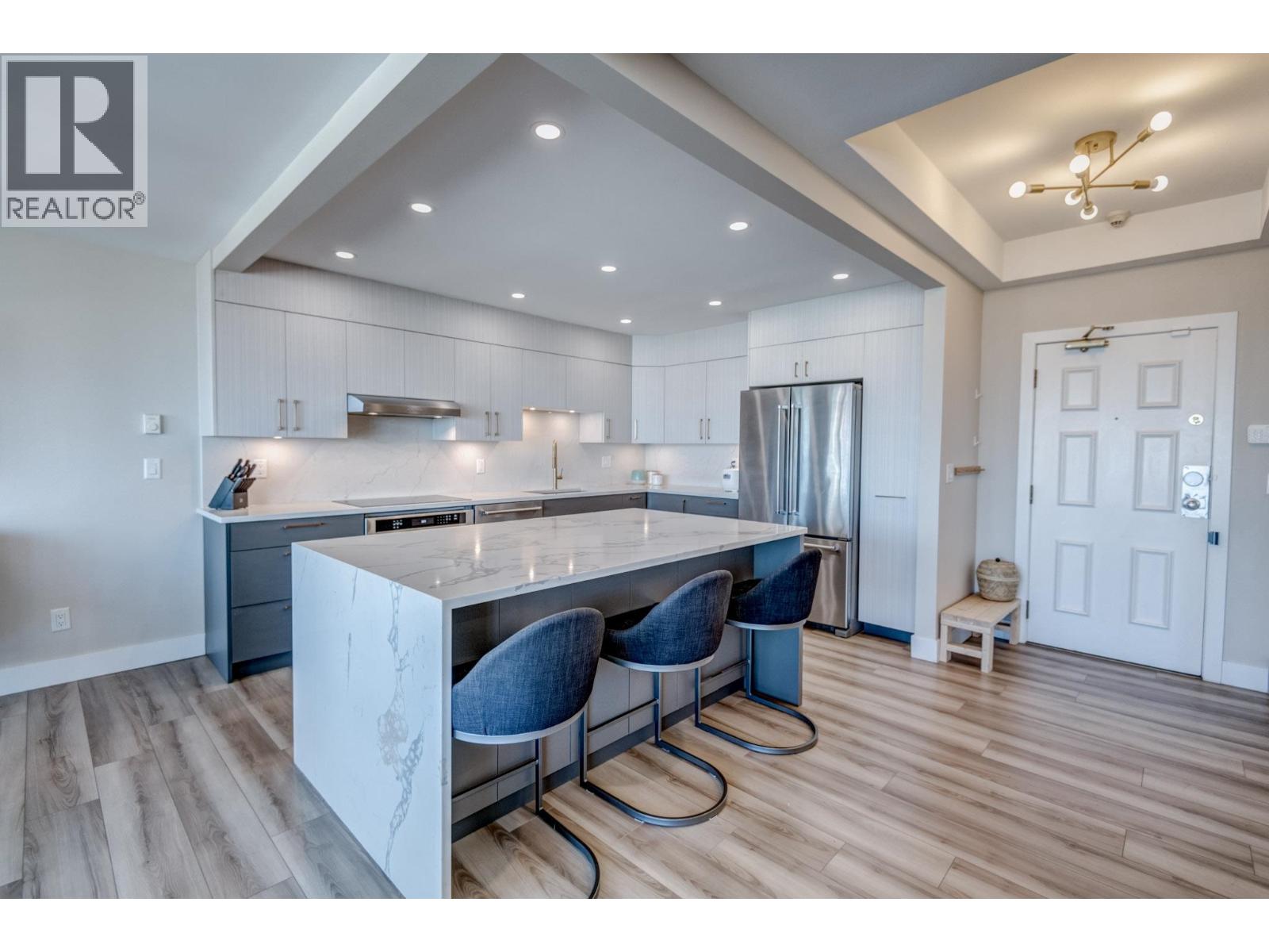 2801 6220 Mckay Avenue, Burnaby, British Columbia V5H 4M8 - Photo 3 - R3064301