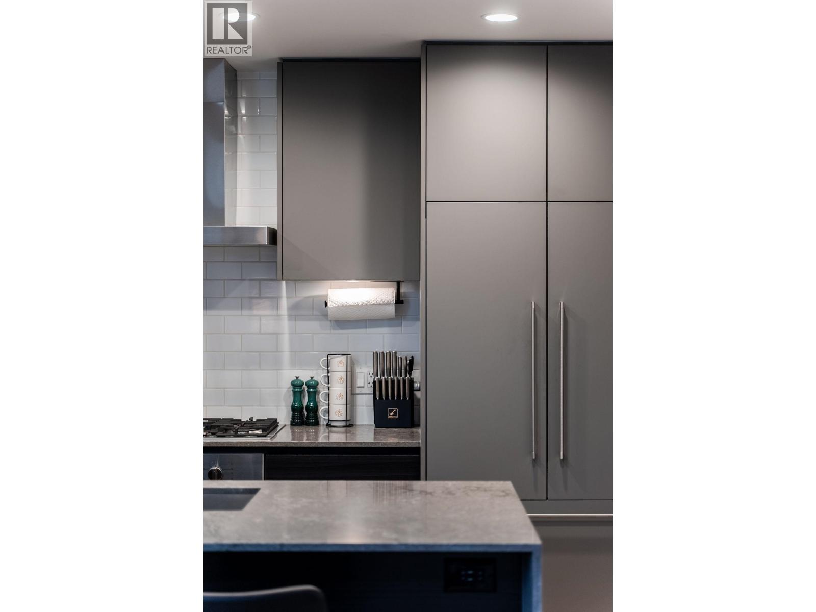 205 55 Klahanie Drive, Port Moody, British Columbia  V3H 0M9 - Photo 7 - R3064305