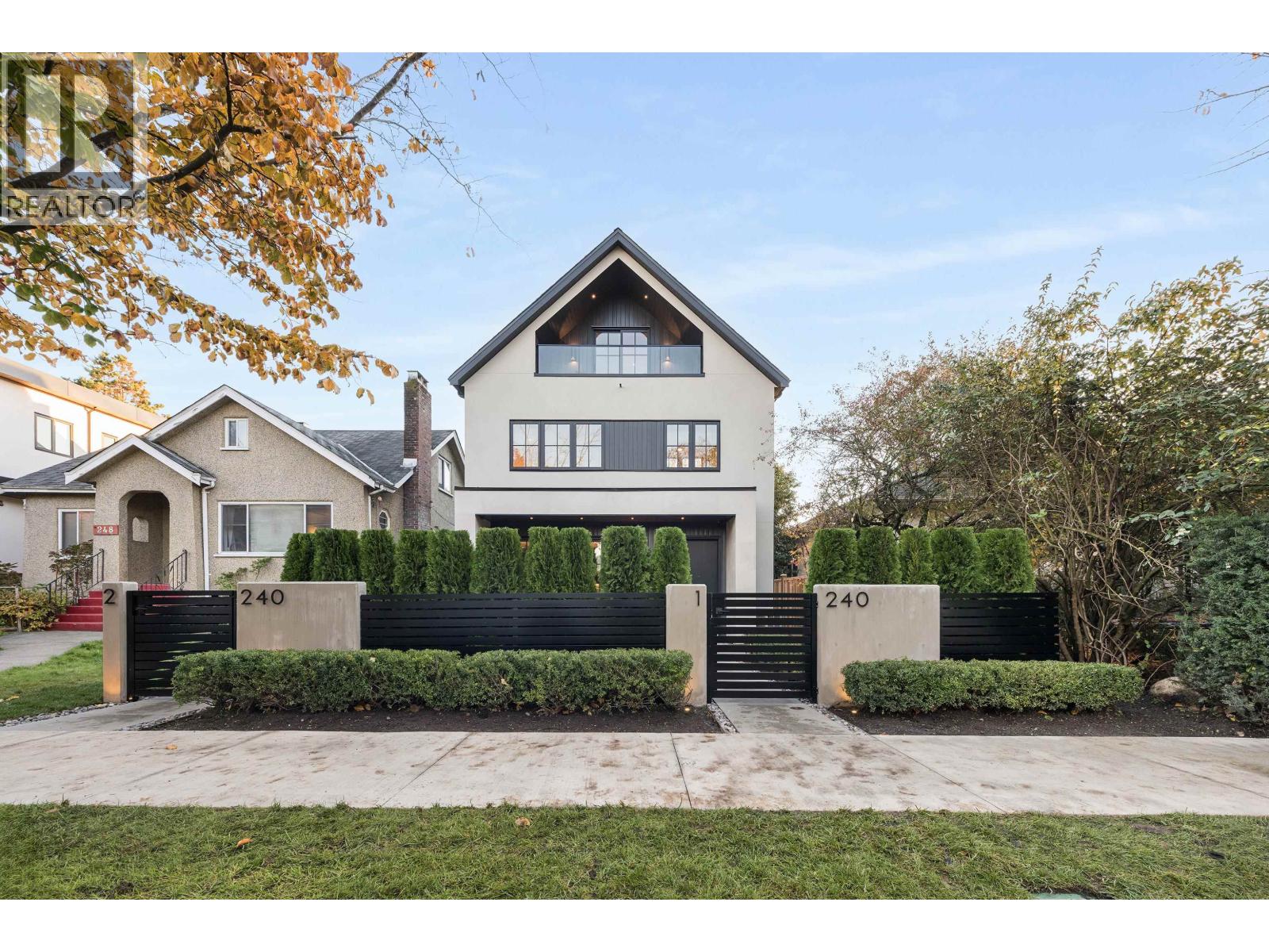 1 240 E 37th Avenue, Vancouver, British Columbia  V5W 1E6 - Photo 1 - R3064326