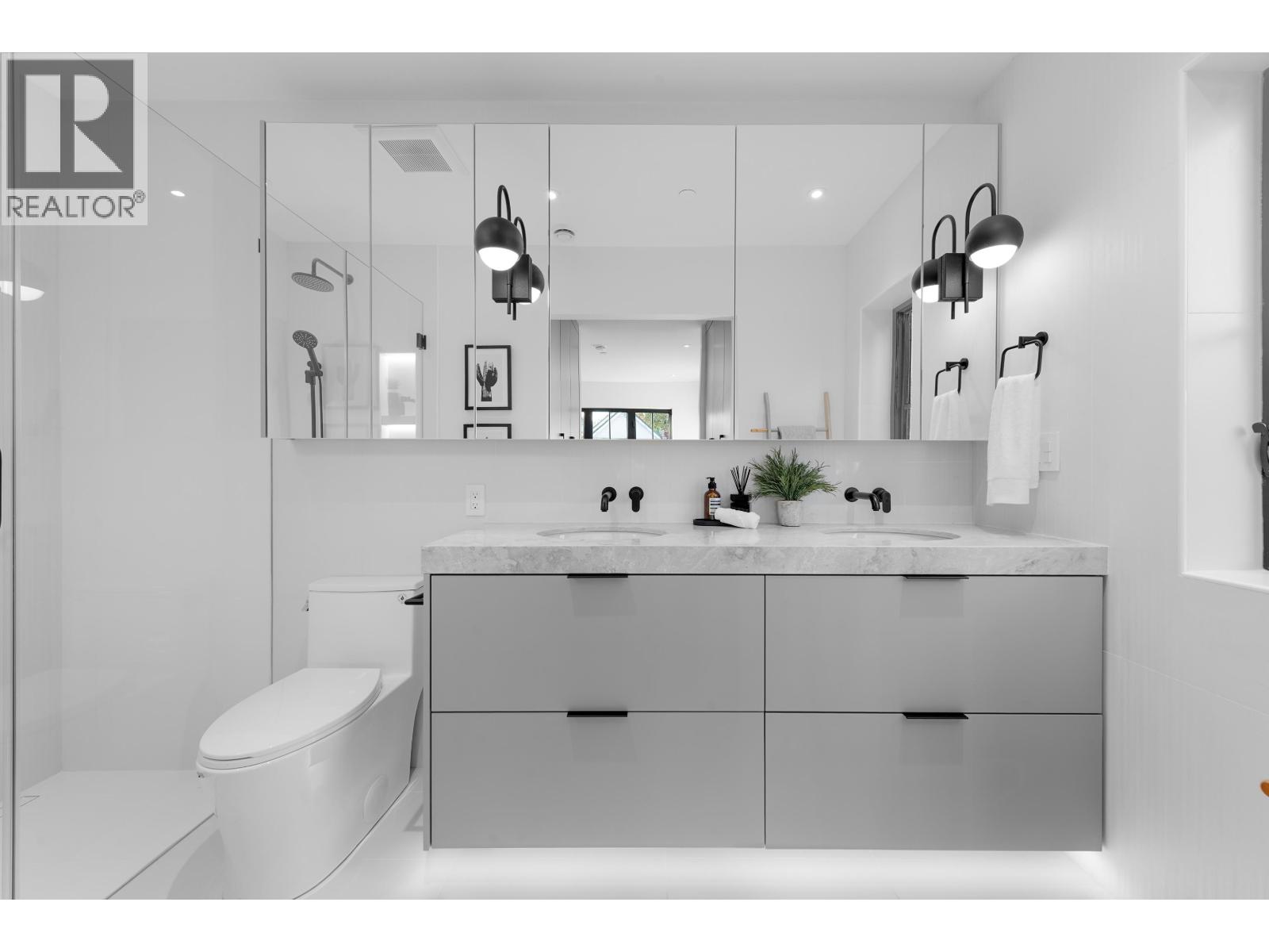 2 240 E 37th Avenue, Vancouver, British Columbia  V5W 1E6 - Photo 24 - R3064329