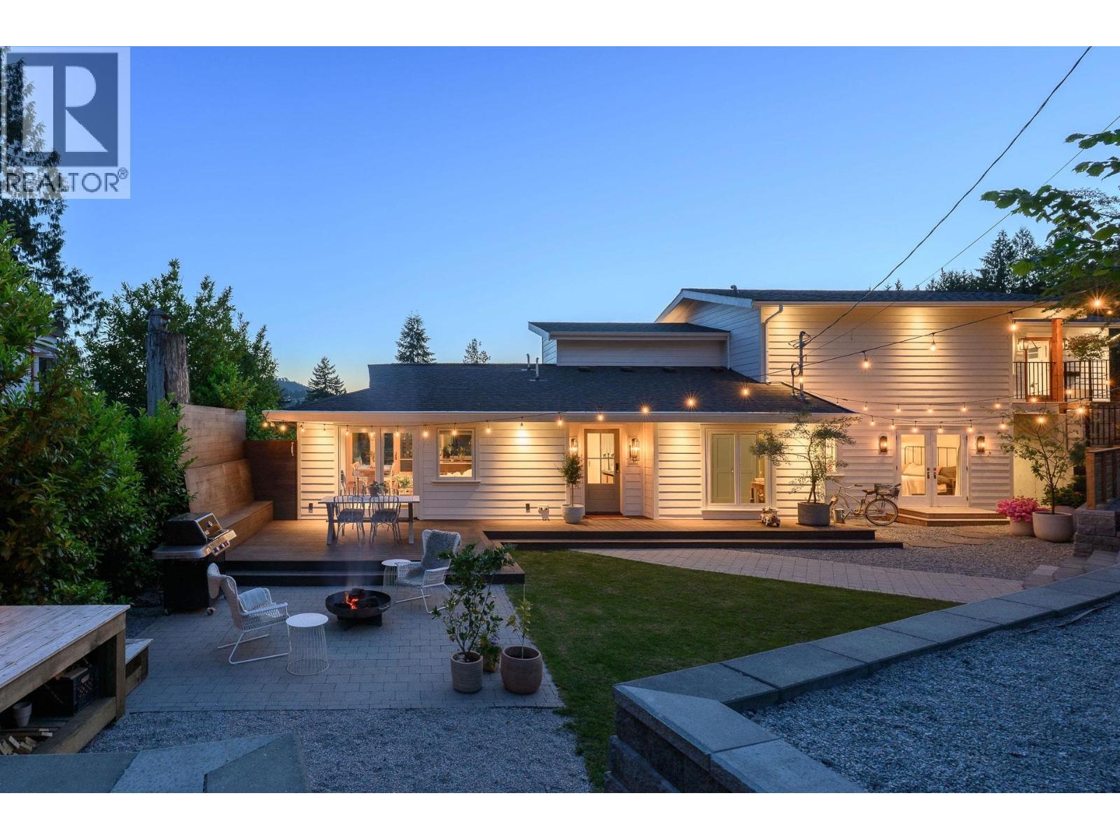 580 Ioco Road, Port Moody, British Columbia  V3H 2W2 - Photo 2 - R3064306