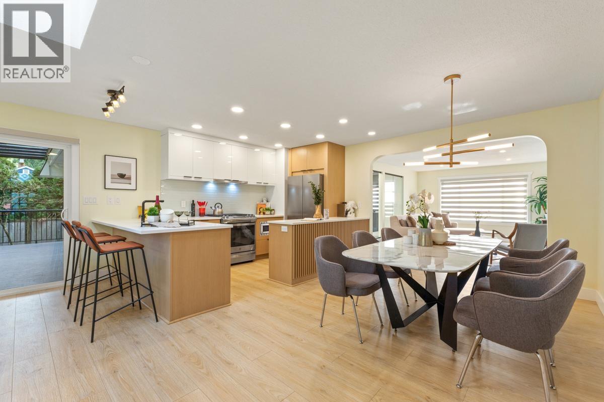 2518 Swinburne Avenue, North Vancouver, British Columbia  V7H 1L5 - Photo 8 - R3064340