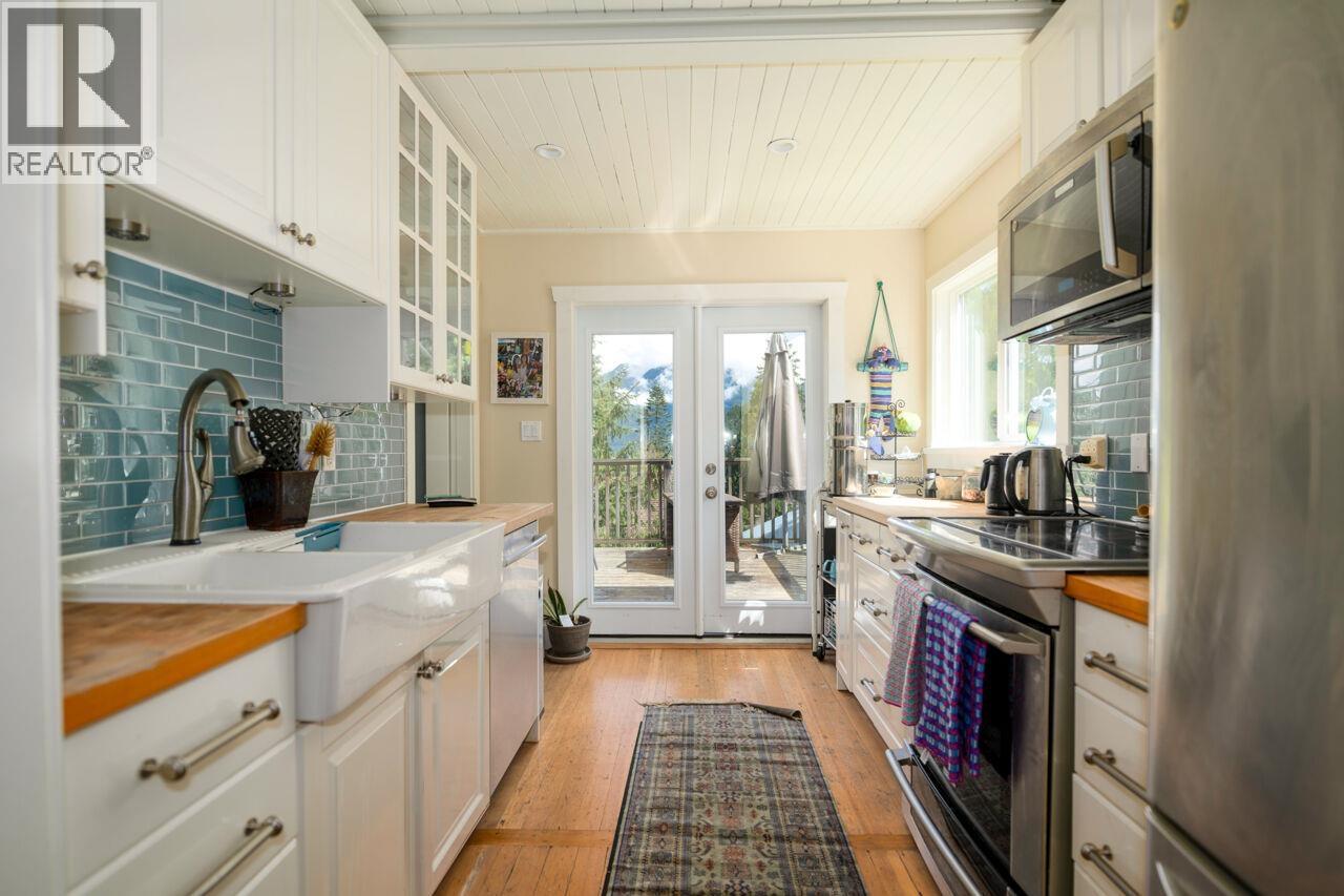 987 Dorman Road, Bowen Island, British Columbia  V0N 1G1 - Photo 6 - R3064351