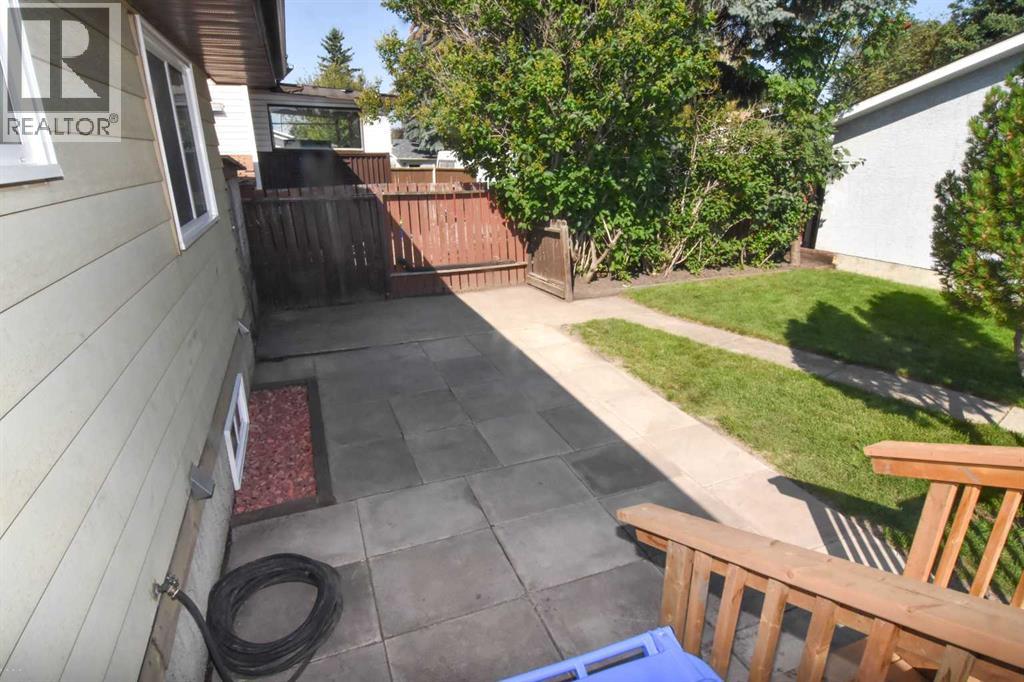 904 Abbotsford Drive Ne, Calgary, Alberta  T2A 6B8 - Photo 17 - A2245003