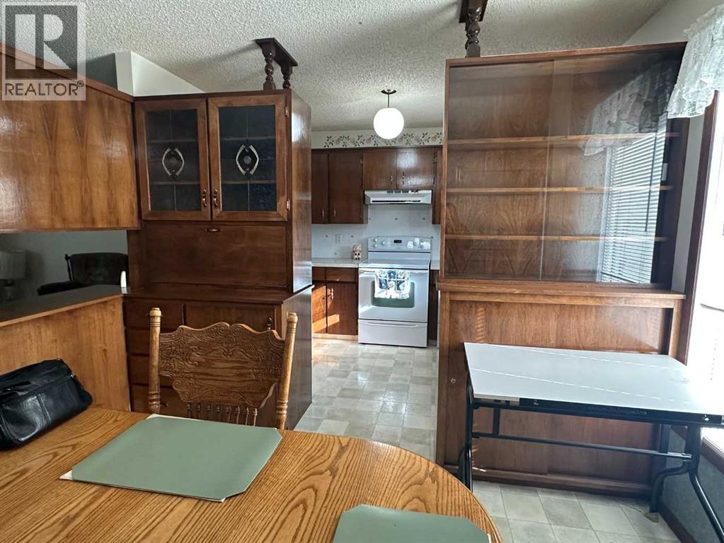 4706 60 Avenue, Taber, Alberta  T1G 1E1 - Photo 11 - A2267259