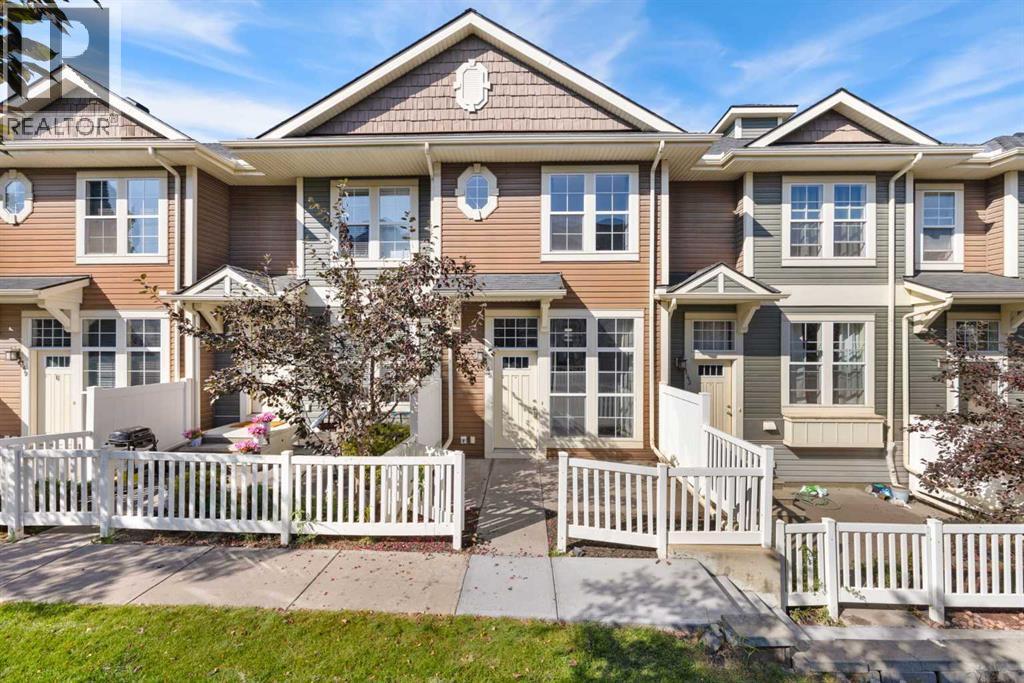 145 Auburn Bay Common Se, Calgary, Alberta  T3M 0M5 - Photo 1 - A2258110