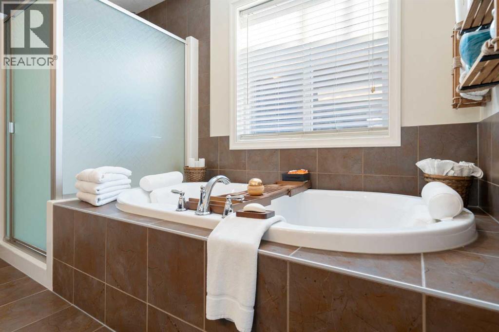 87 Panamount Common Nw, Calgary, Alberta  T3K 0P5 - Photo 21 - A2265424