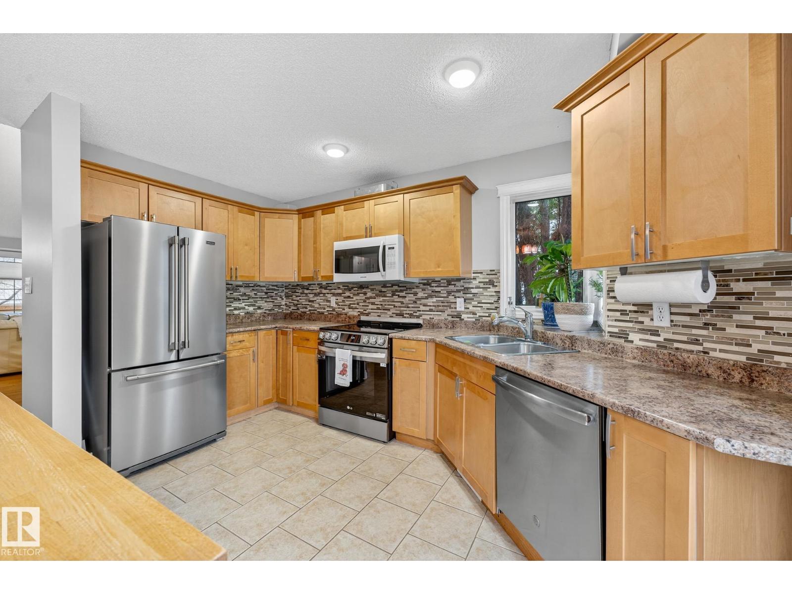 158 Meadowview Dr, Sherwood Park, Alberta  T8H 1P8 - Photo 31 - E4463013