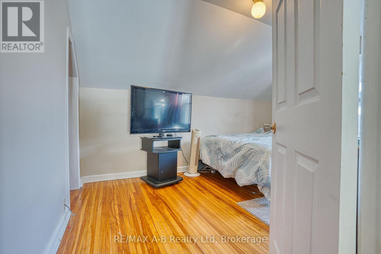 252 Romeo Street S, Stratford, Ontario  N5A 4T5 - Photo 23 - X12499448