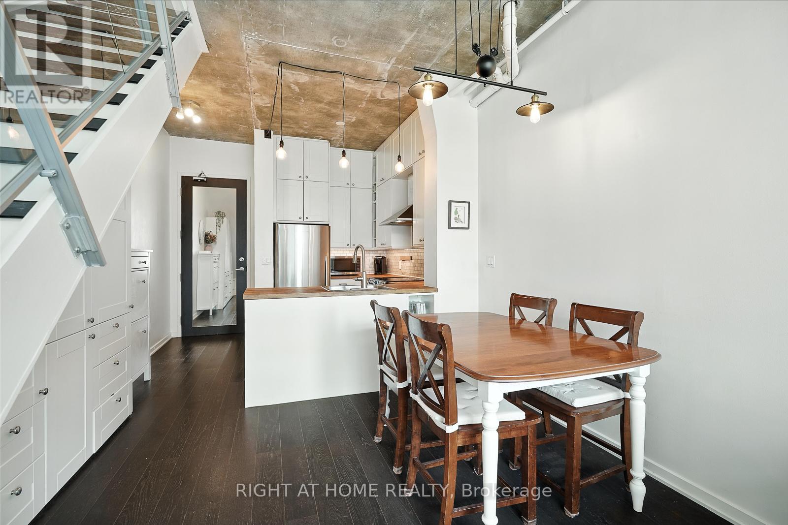 1107 - 388 Richmond Street W, Toronto, Ontario  M5V 3P1 - Photo 12 - C12505588