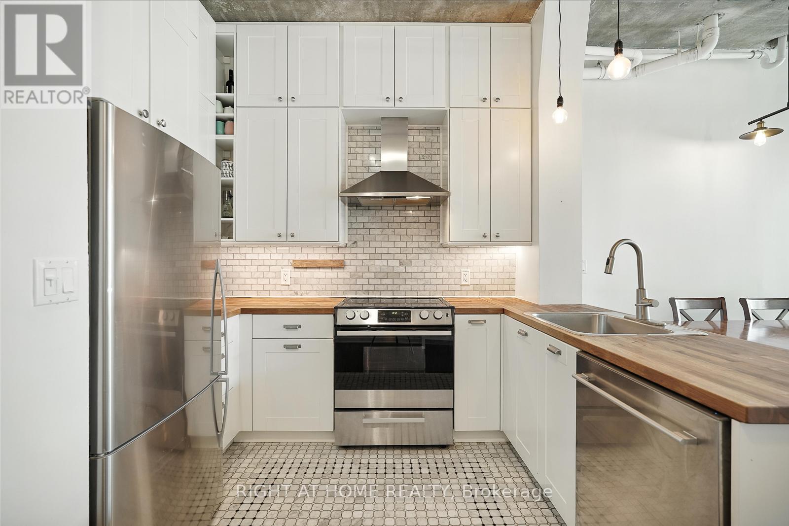 1107 - 388 Richmond Street W, Toronto, Ontario  M5V 3P1 - Photo 17 - C12505588