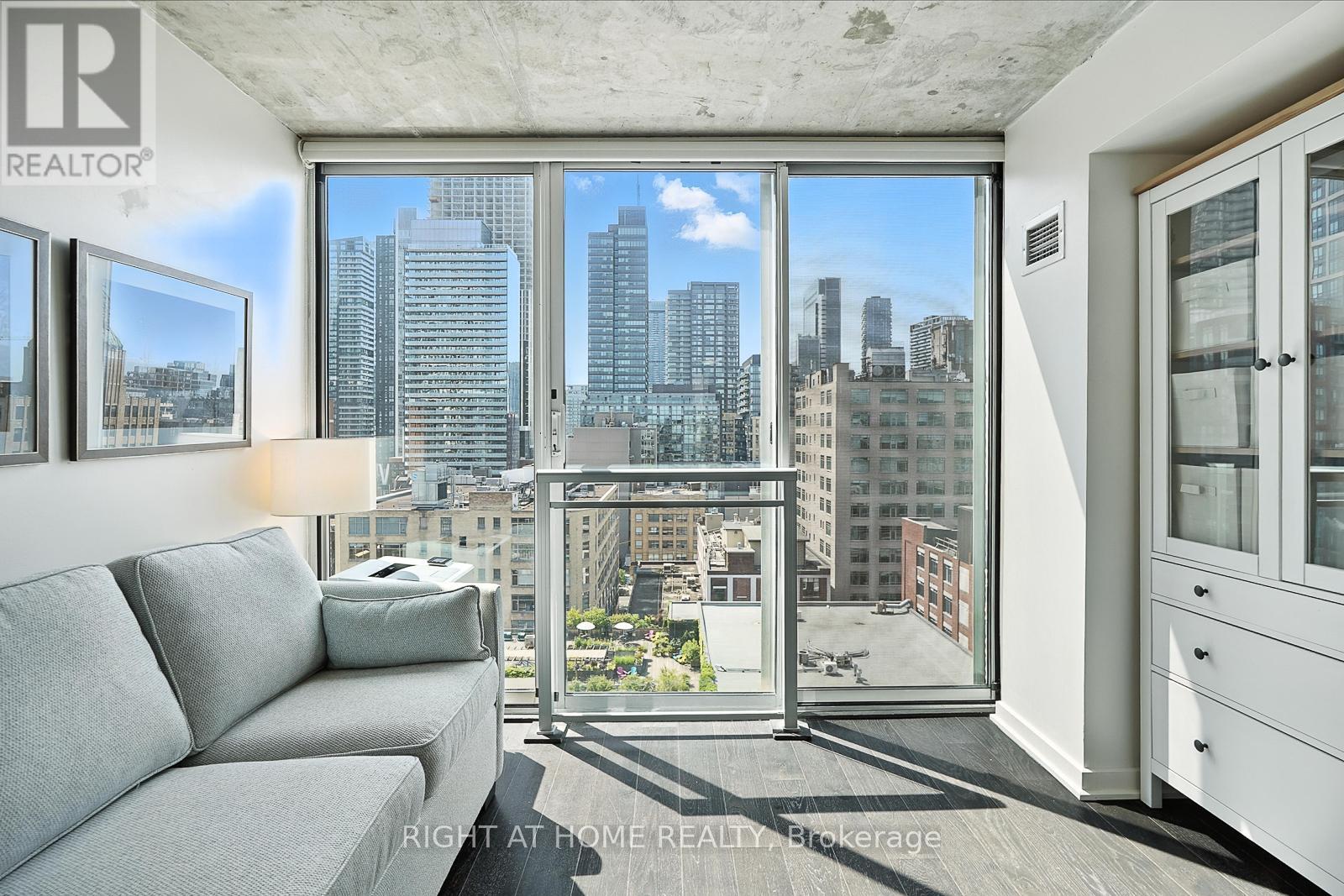 1107 - 388 Richmond Street W, Toronto, Ontario  M5V 3P1 - Photo 34 - C12505588