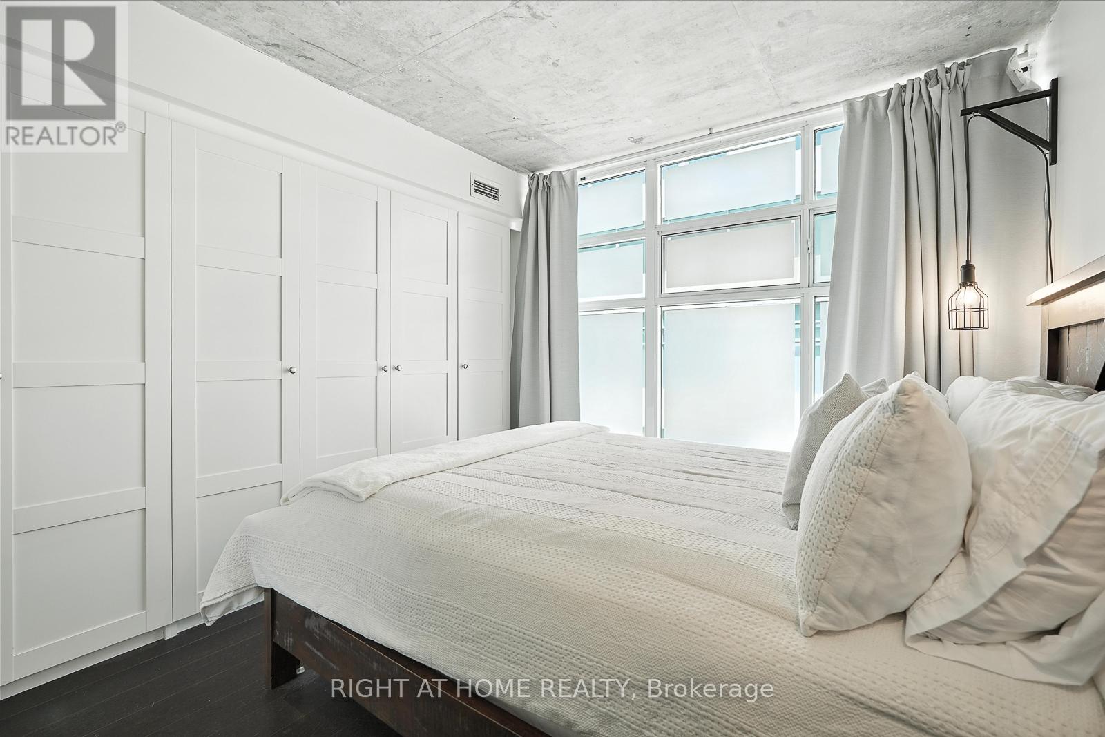 1107 - 388 Richmond Street W, Toronto, Ontario  M5V 3P1 - Photo 38 - C12505588