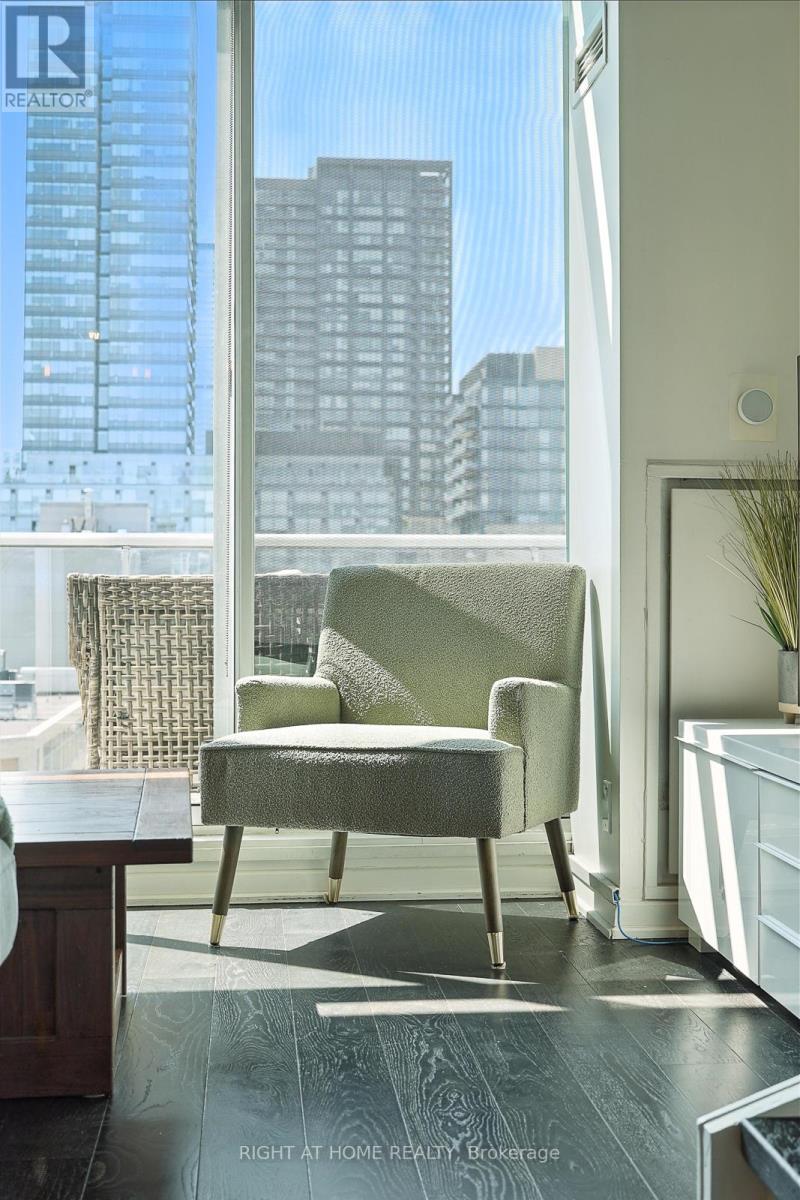 1107 - 388 Richmond Street W, Toronto, Ontario  M5V 3P1 - Photo 7 - C12505588